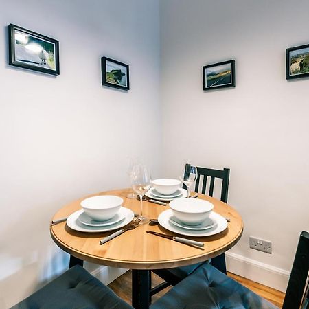 אדינבורו Writer'S Apartment מראה חיצוני תמונה